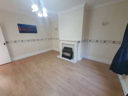 Brewery Lane, Dewsbury, Image 2