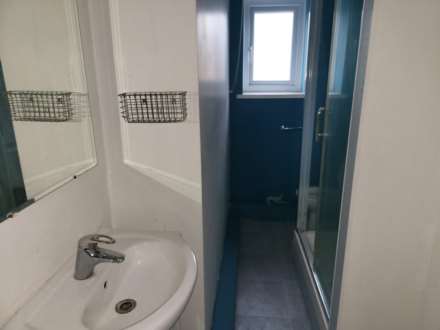 Halifax Road, Dewsbury, Image 5