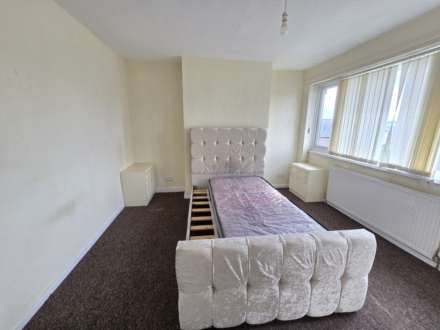 Foxroyd Lane, Thornhill, Image 11
