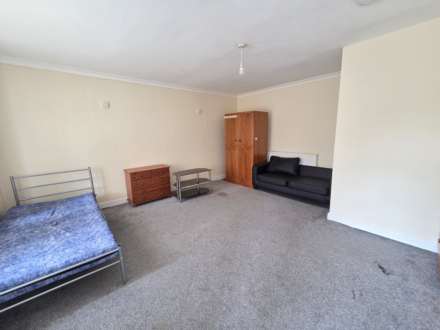 Foxroyd Lane, Thornhill, Image 9