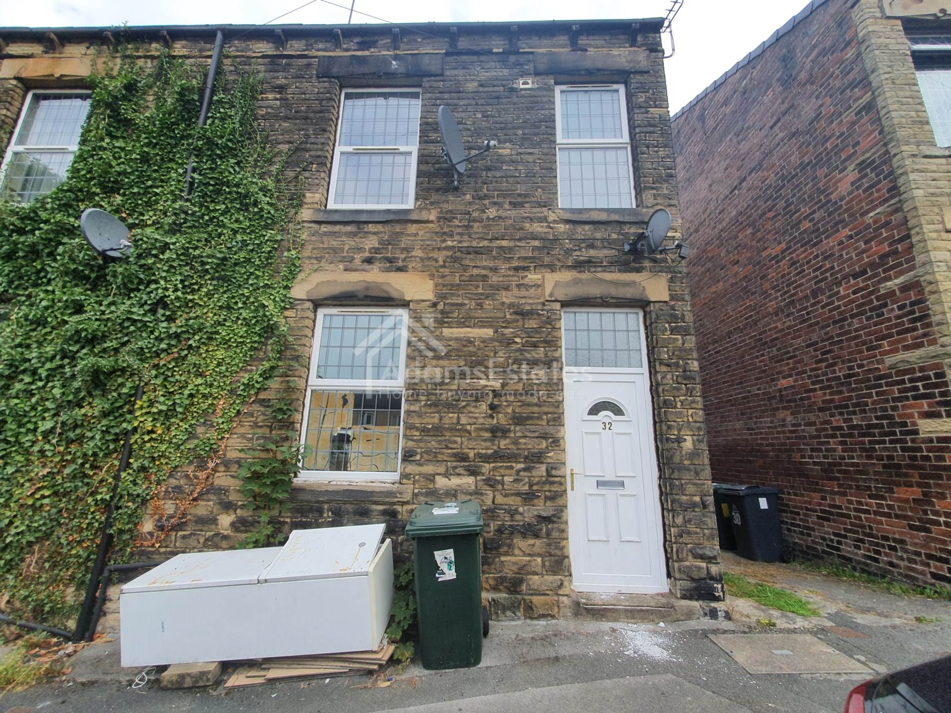 Walker Street, Thornhill, Image 1