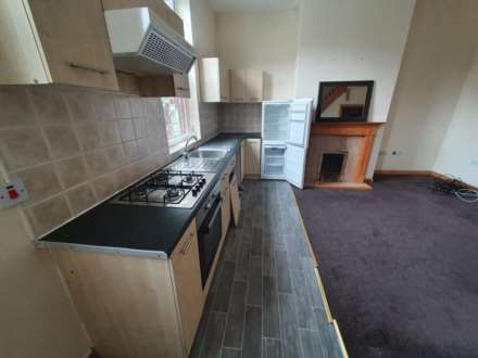Walker Street, Thornhill, Image 2