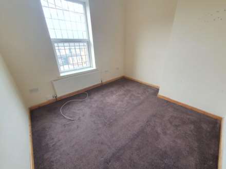Walker Street, Thornhill, Image 4