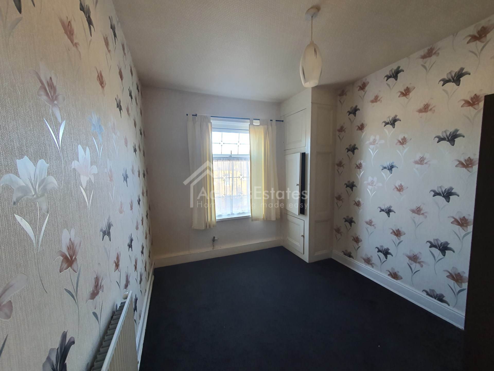 Lees Hall Road, Dewsbury, Image 6