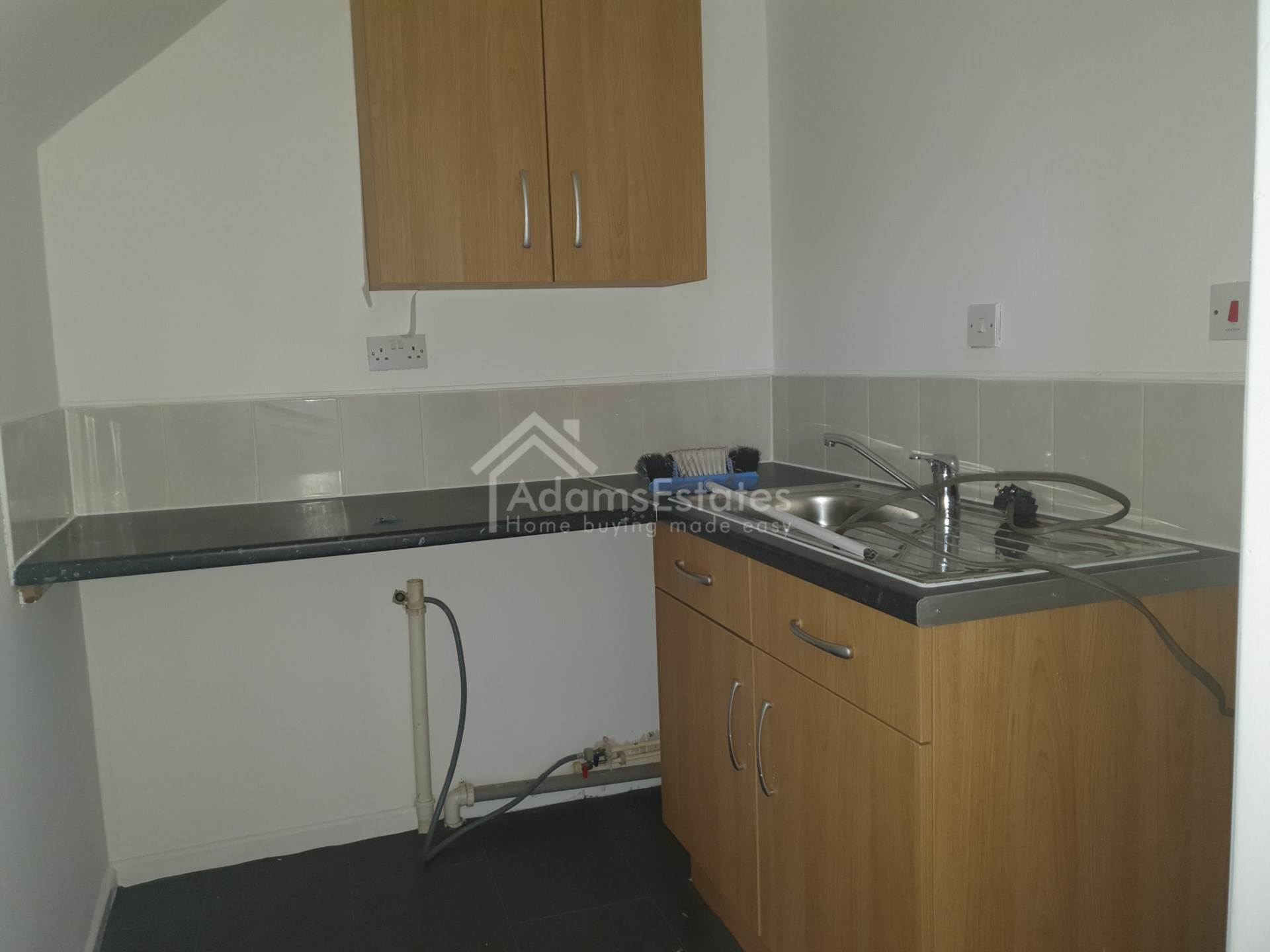 Doncaster Road, Ferrybridge, Image 2