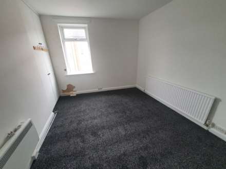 Doncaster Road, Ferrybridge, Image 3