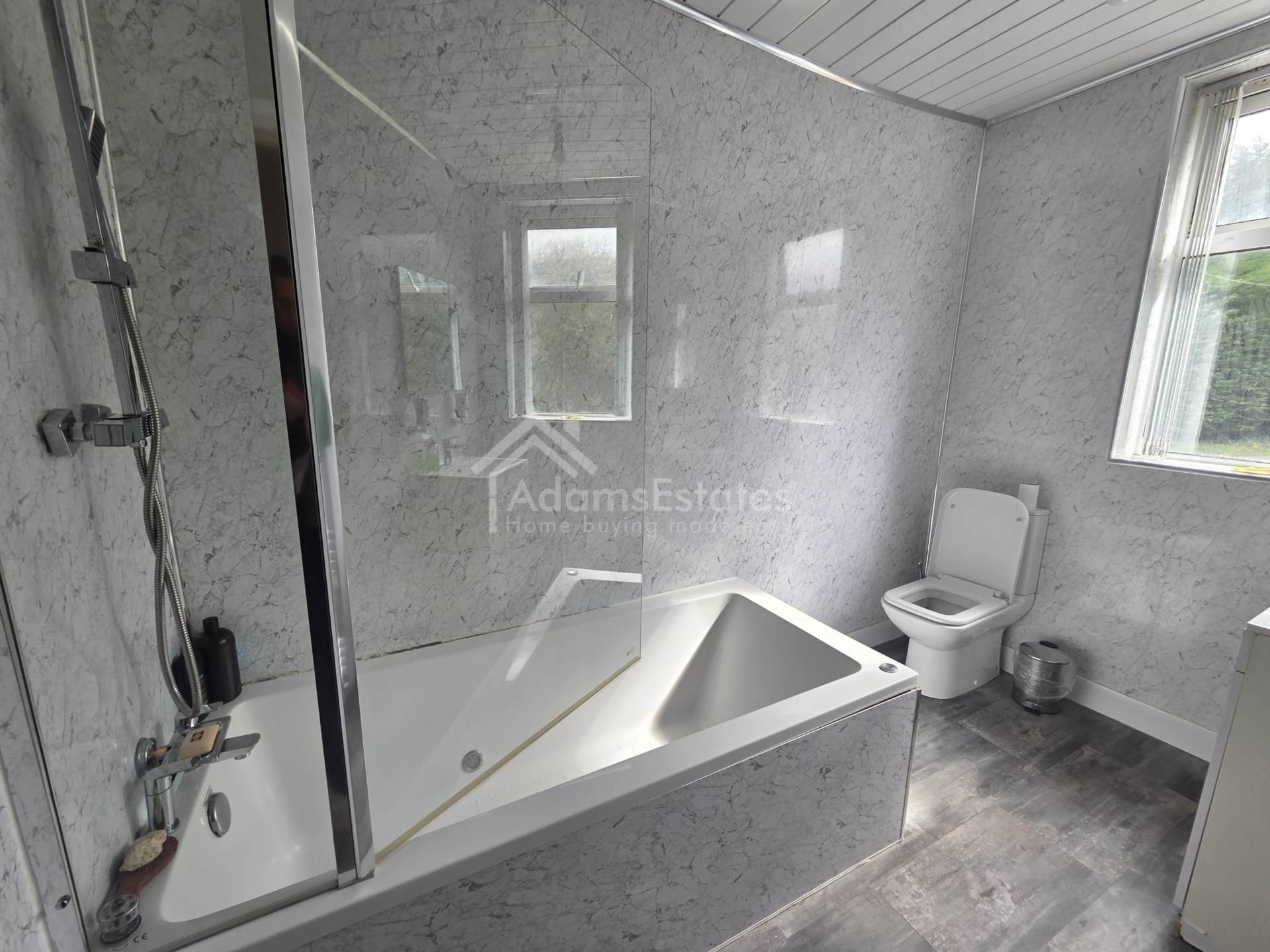 Lees Hall Road, Dewsbury, Image 7