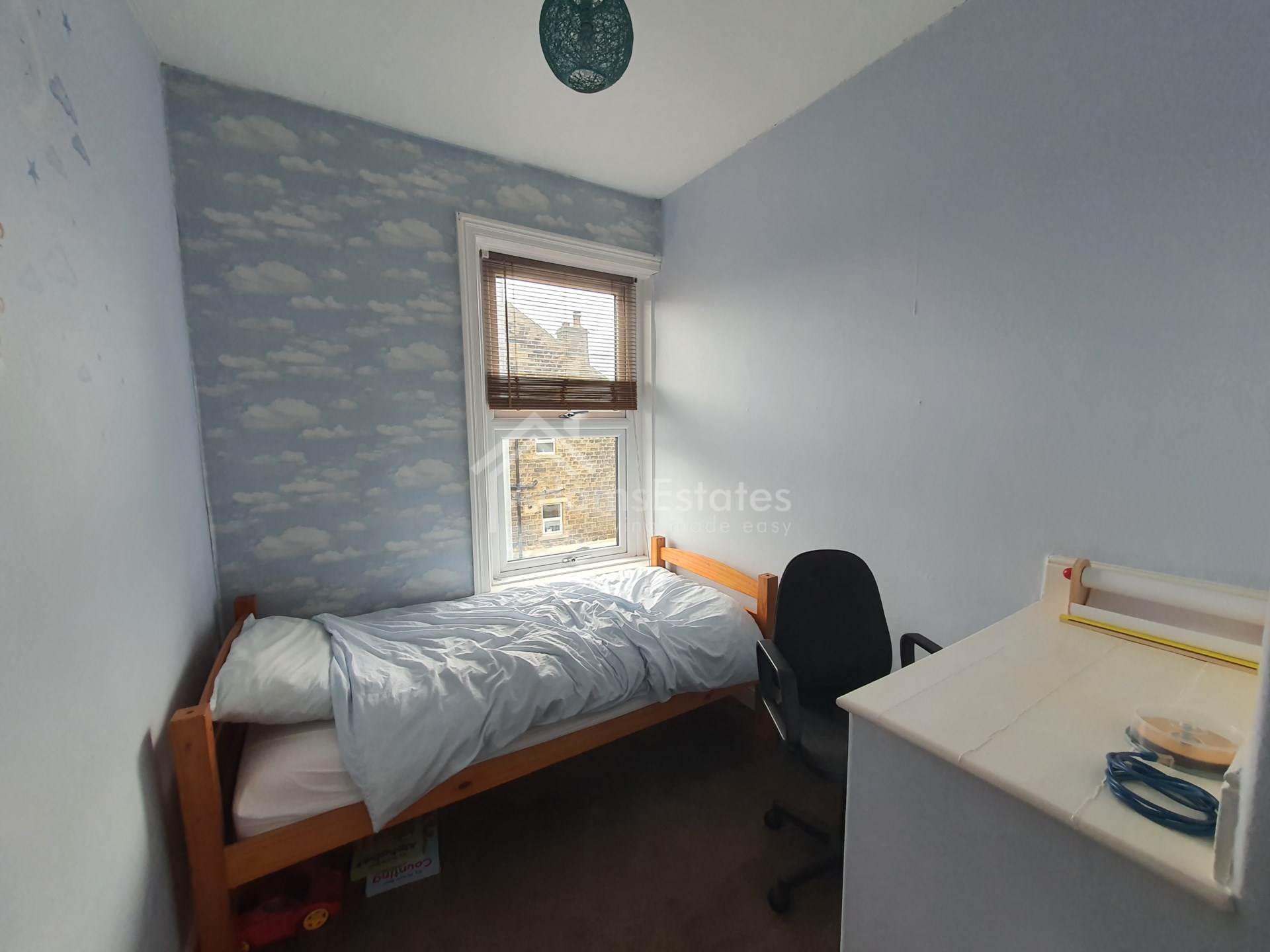 Lees Hall Road, Thornhill Lees, Image 6