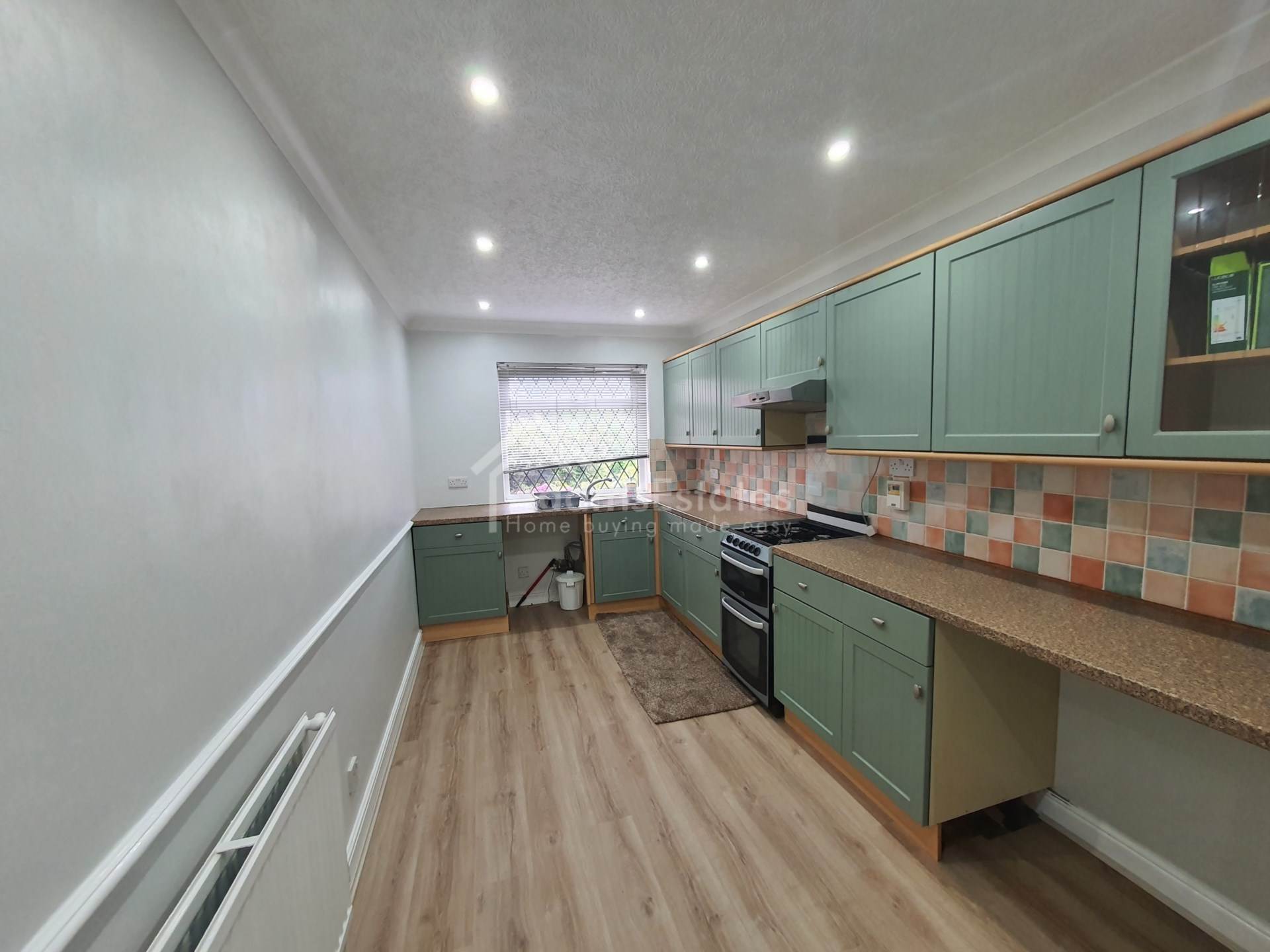 Lodge Farm Close, Dewsbury, Image 2