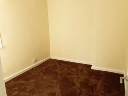 Cross Bank Road, Batley, Image 7