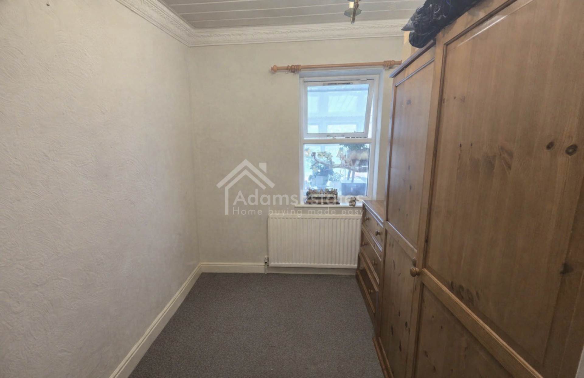 Leith Court, Dewsbury, Image 10