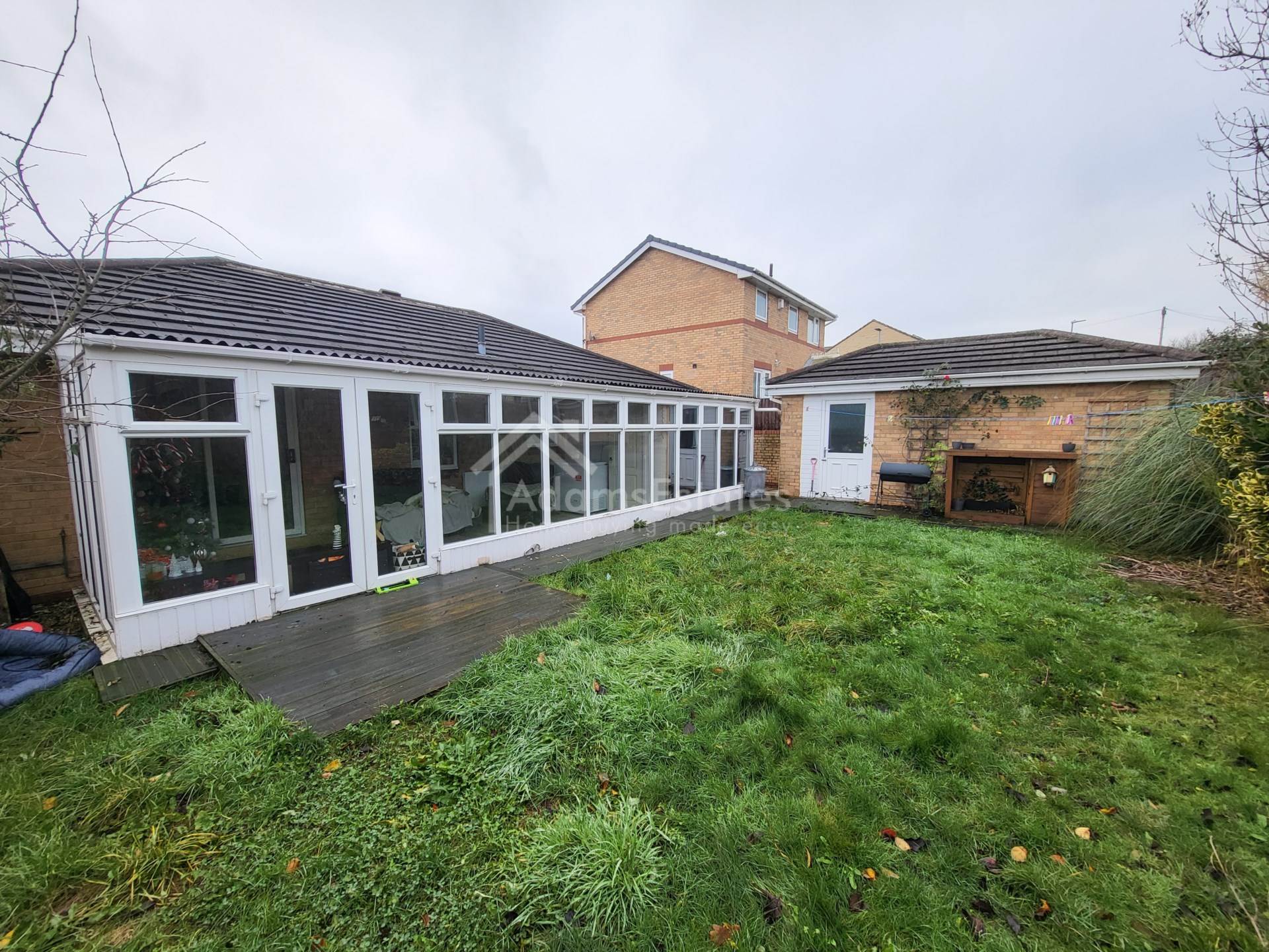 Leith Court, Dewsbury, Image 12