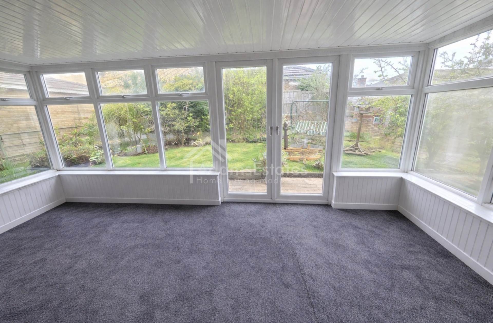 Leith Court, Dewsbury, Image 7