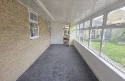 Leith Court, Dewsbury, Image 9