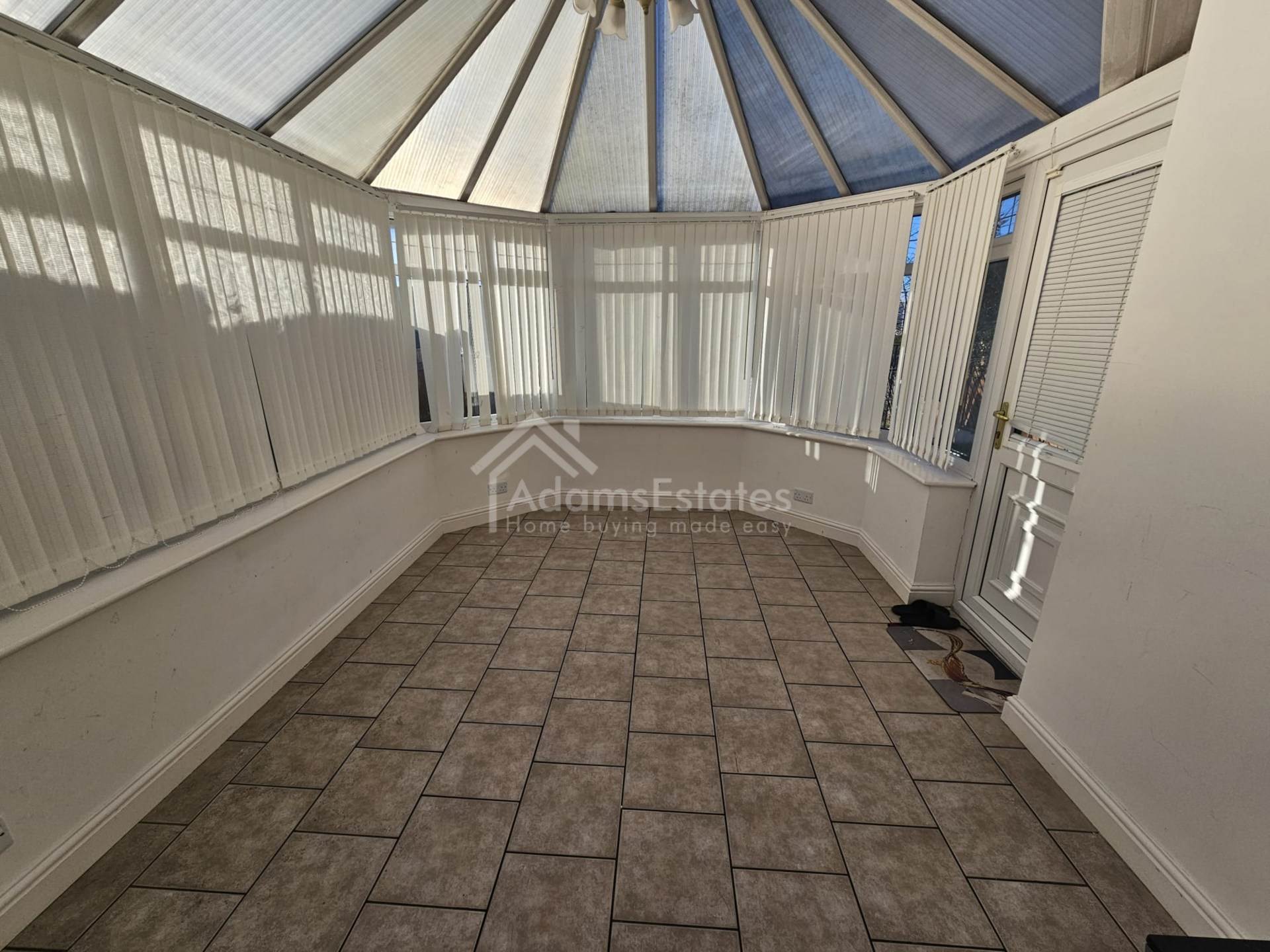 Tyndale Walk, Batley, Image 6