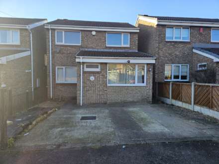 Property For Rent Tyndale Walk, Batley