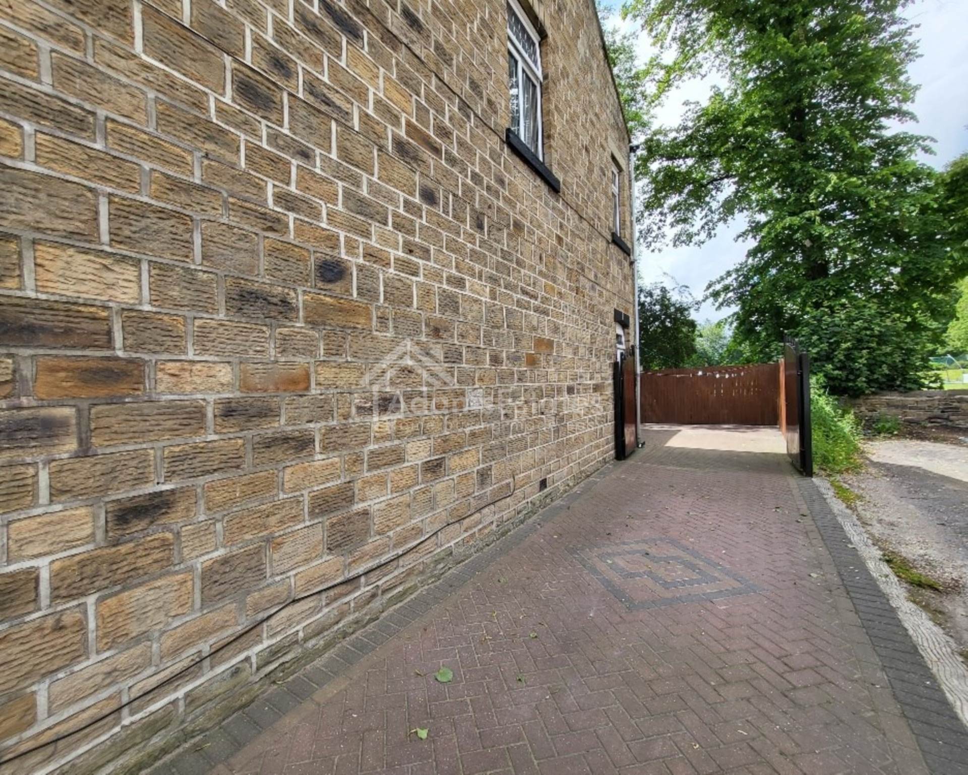 Union Street, Heckmondwike, Image 18