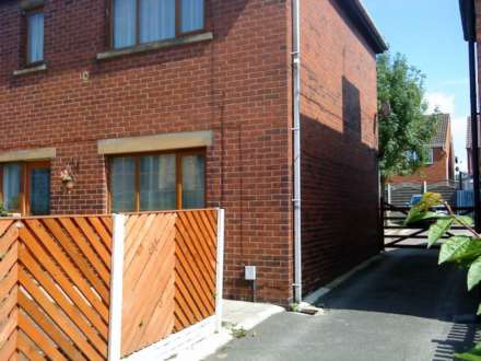 Staincliffe Road, Dewsbury, Image 1