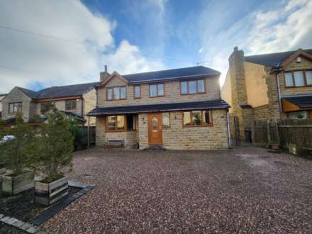 4 Bedroom Detached, Old Bank Road, Dewsbury