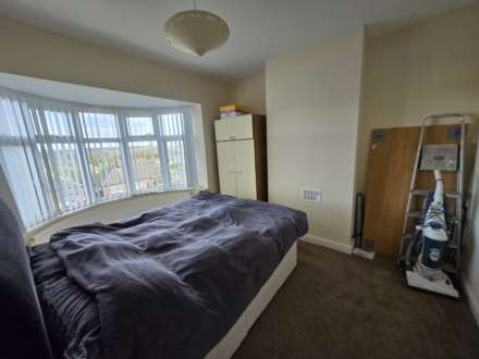 Headfield Road, Dewsbury, Image 5