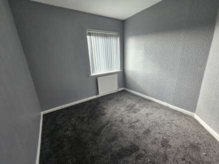 Ealand Avneue, Batley, Image 5