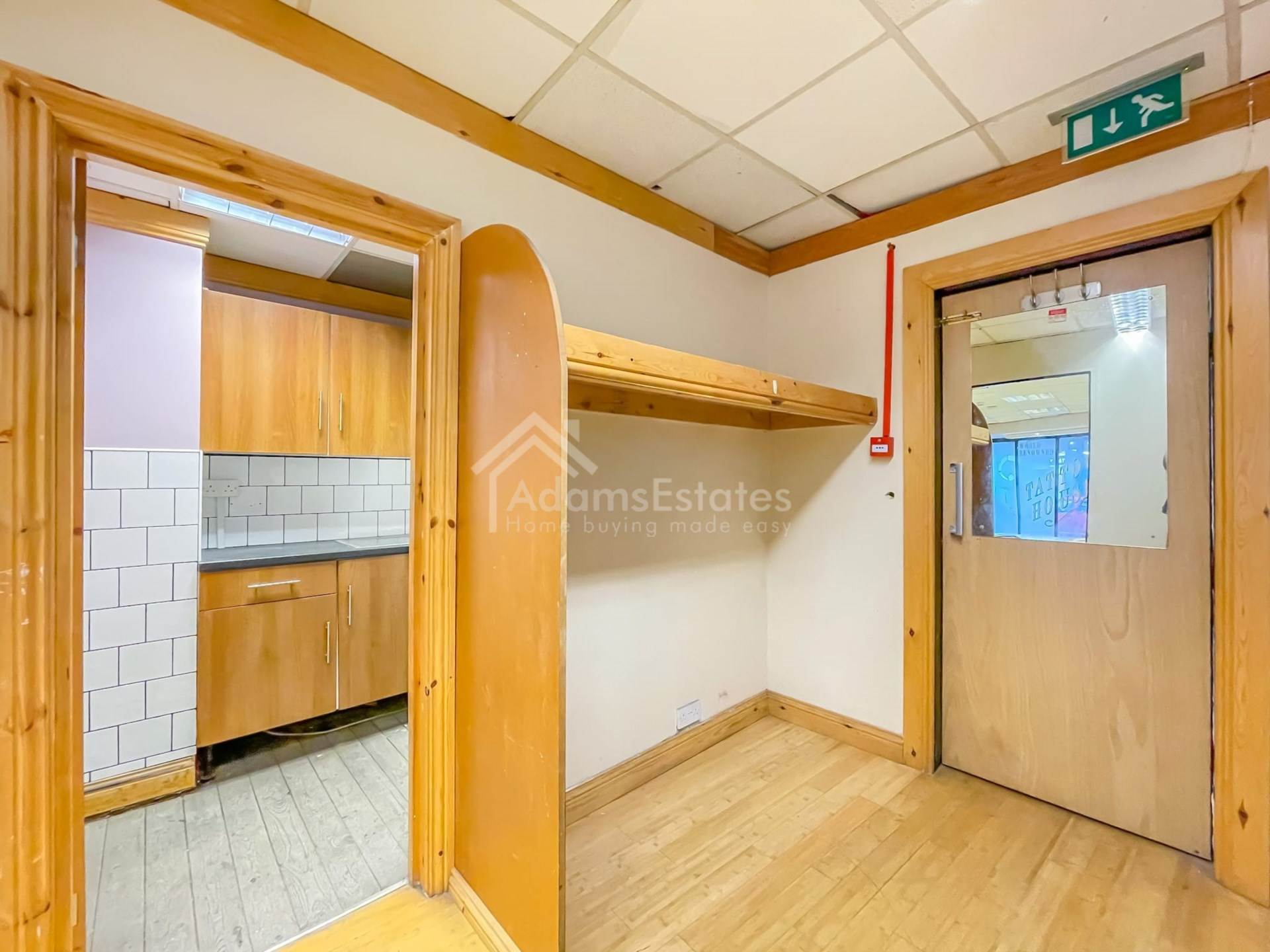 With planning permission for 2x 1-bedroom flat on 2nd floor, Image 18