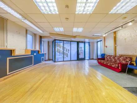 With planning permission for 2x 1-bedroom flat on 2nd floor, Image 5