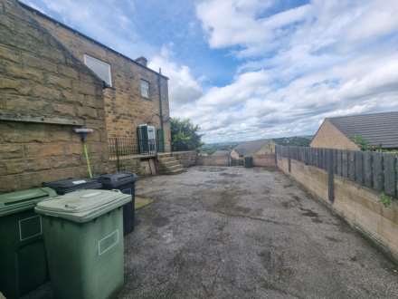 Slaithwaite Road, Dewsbury, Image 12