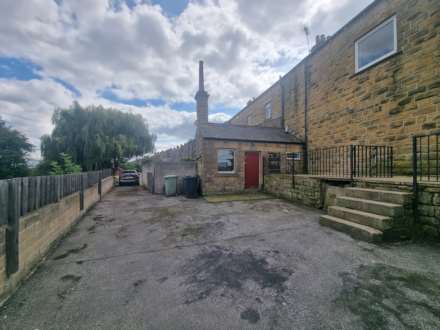 Slaithwaite Road, Dewsbury, Image 13