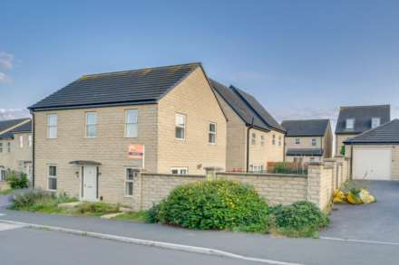 4 Bedroom Detached, Bretby Avenue, Ossett