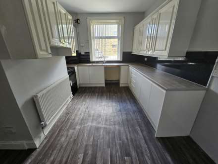 Healy Lane, Batley, Image 3