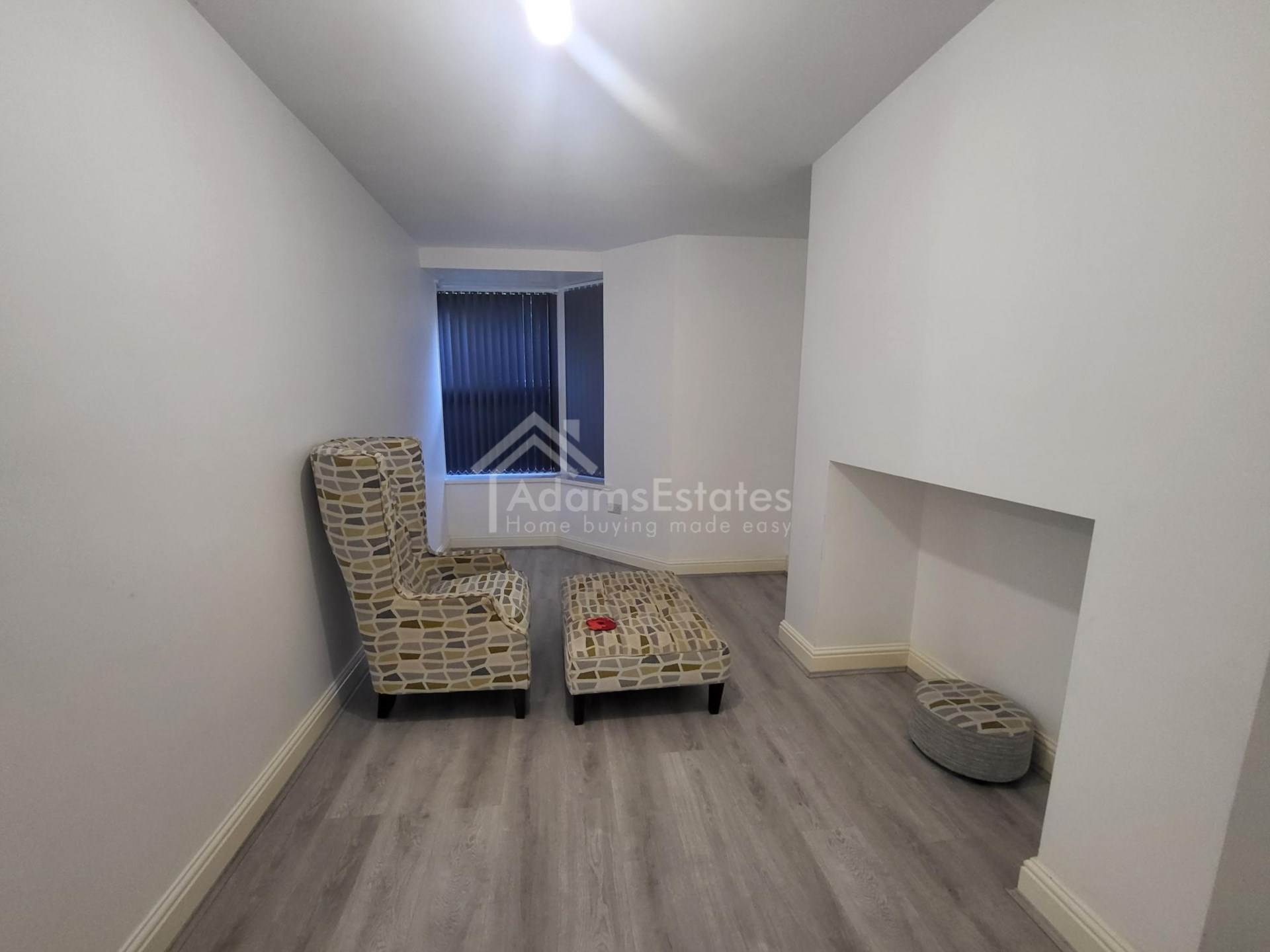 Oxford Rd, Dewsbury, Image 4
