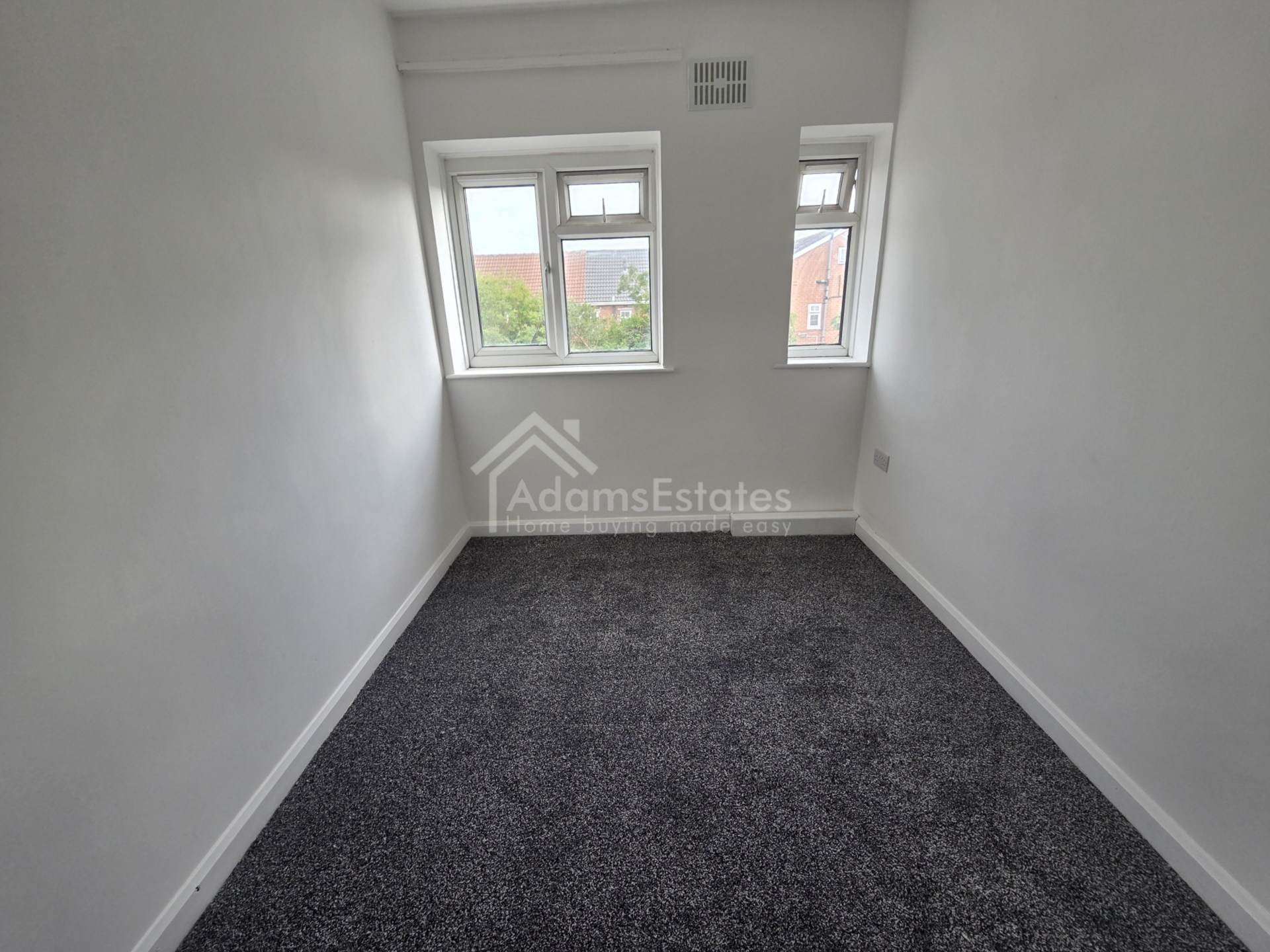 Hawthorne Avenue, Batley, Image 7