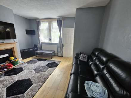 Cravendale Road, Ravensthorpe, Image 3