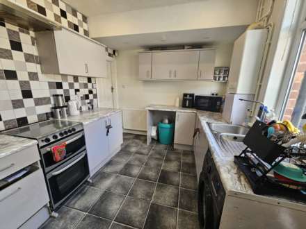 Cravendale Road, Ravensthorpe, Image 5