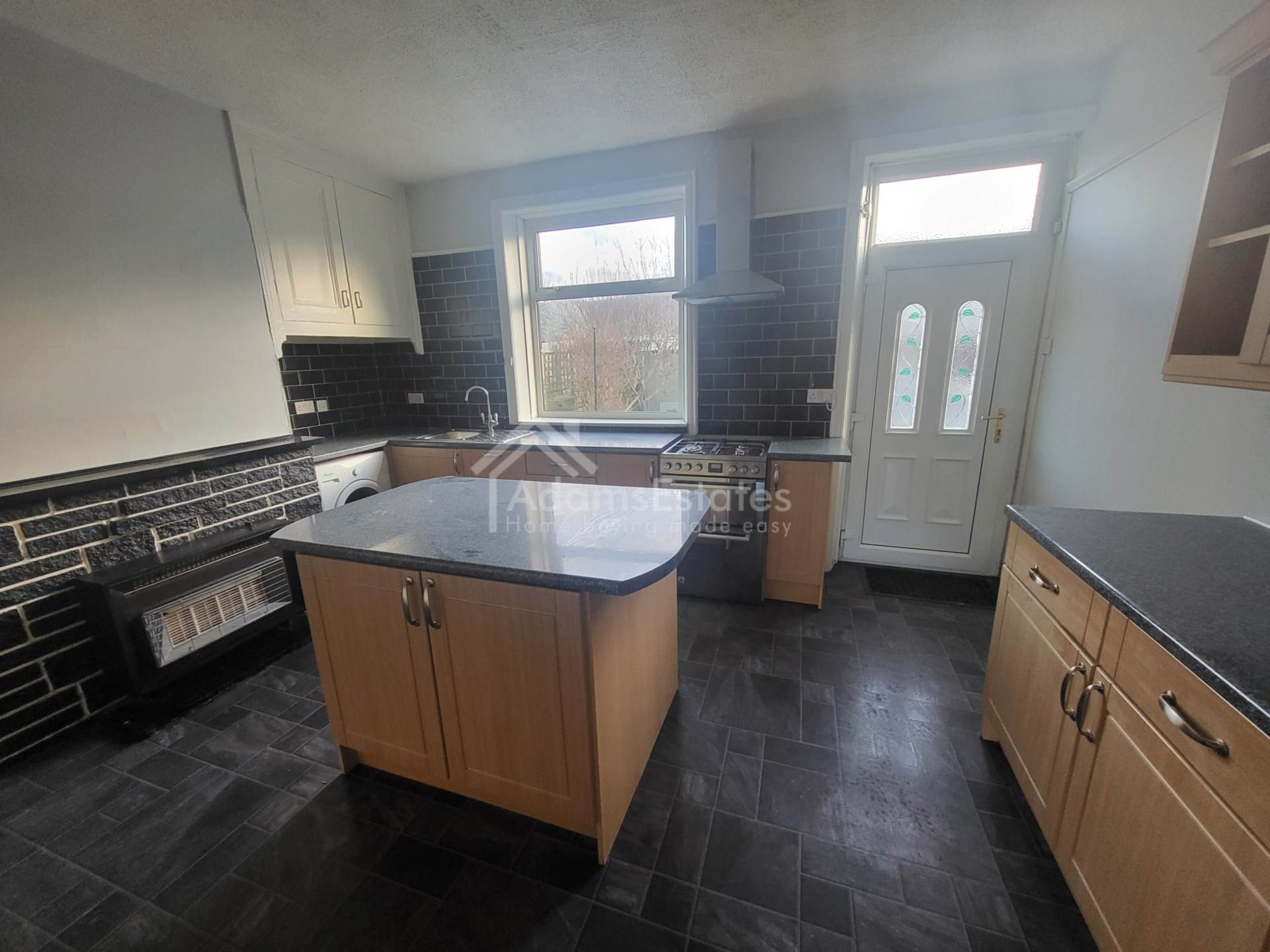 Ravensthorpe Road, Dewsbury, Image 3