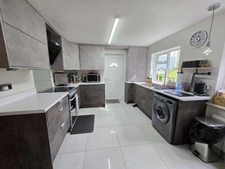 Healds Road, Dewsbury, Image 5