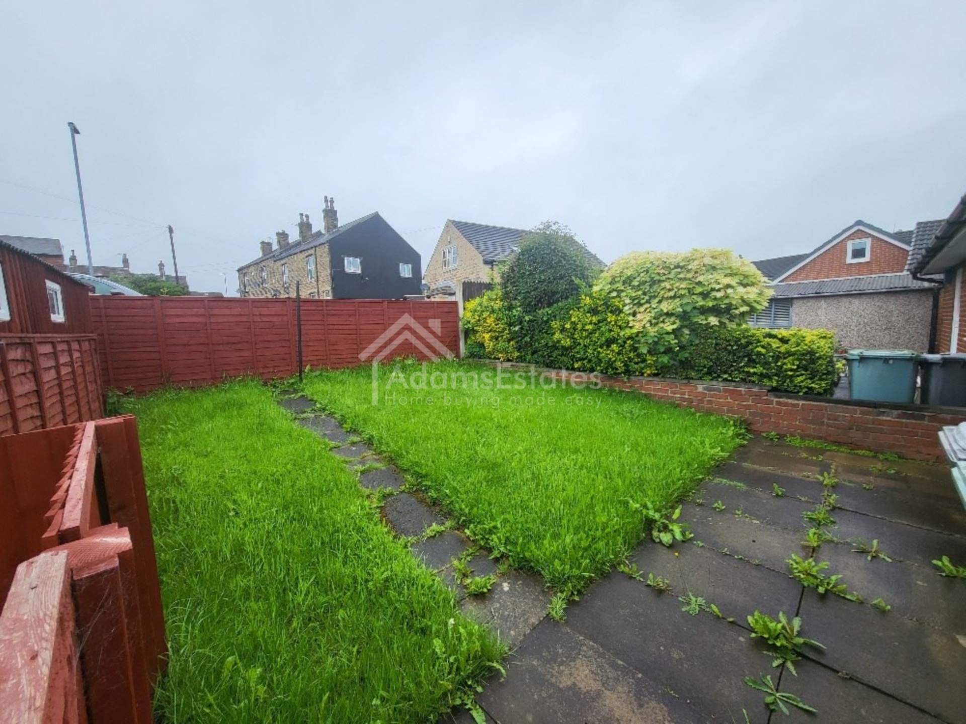 Squirrel Hall Drive, Dewsbury, Image 6