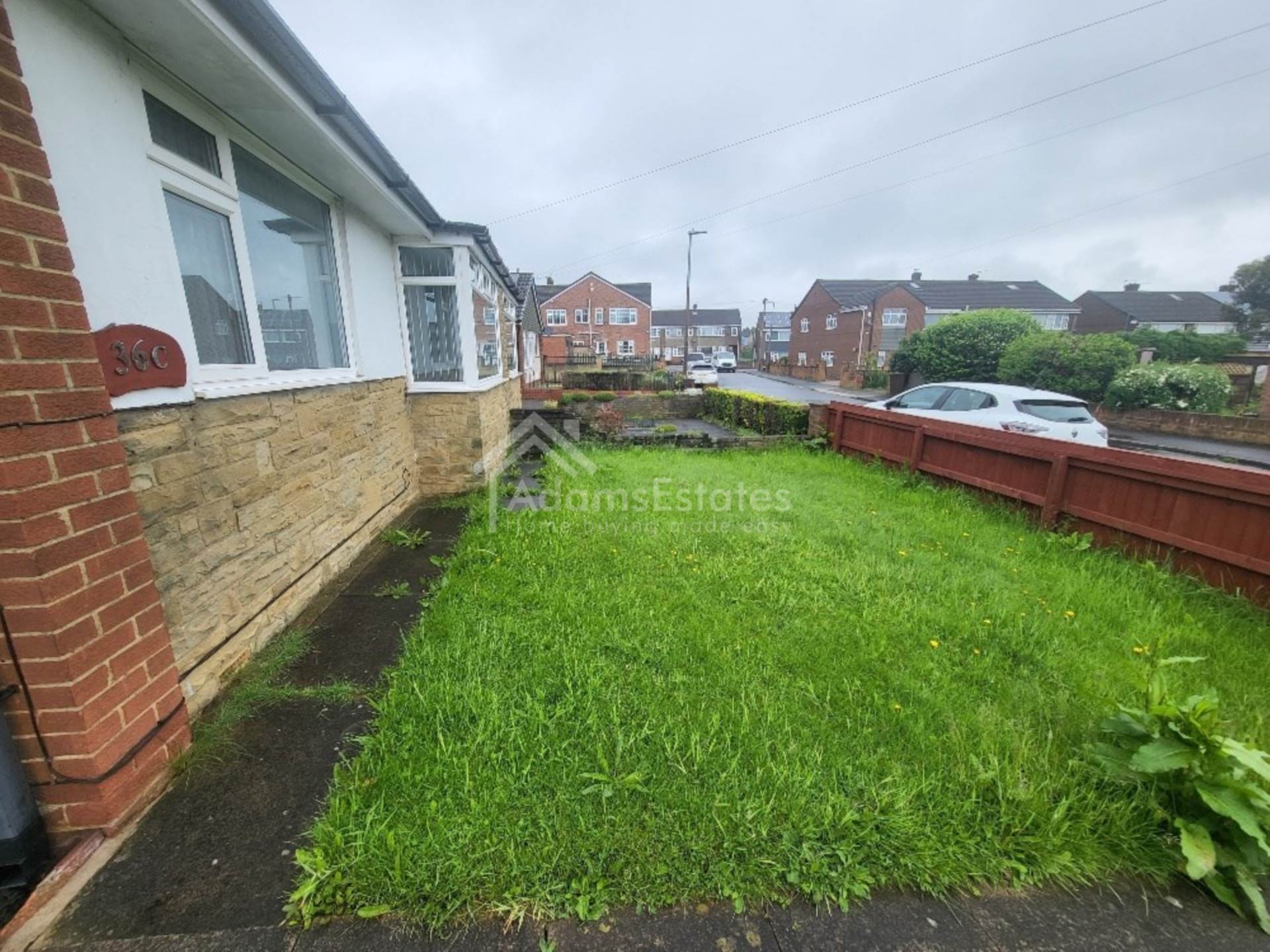 Squirrel Hall Drive, Dewsbury, Image 7
