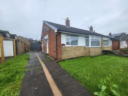 Property For Rent Squirrel Hall Drive, Dewsbury