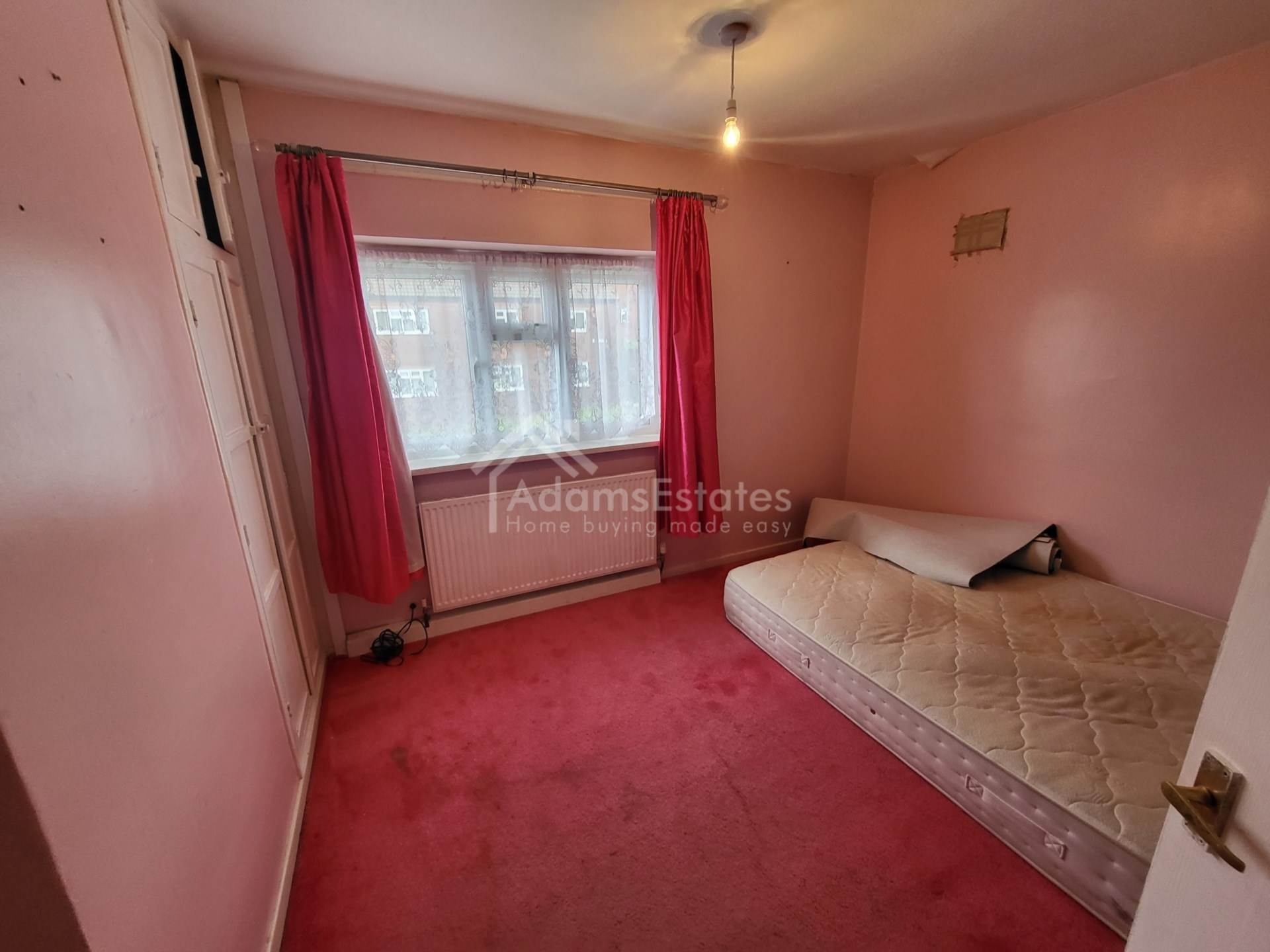 Holly Grove, Batley WF17 7bu, Image 4