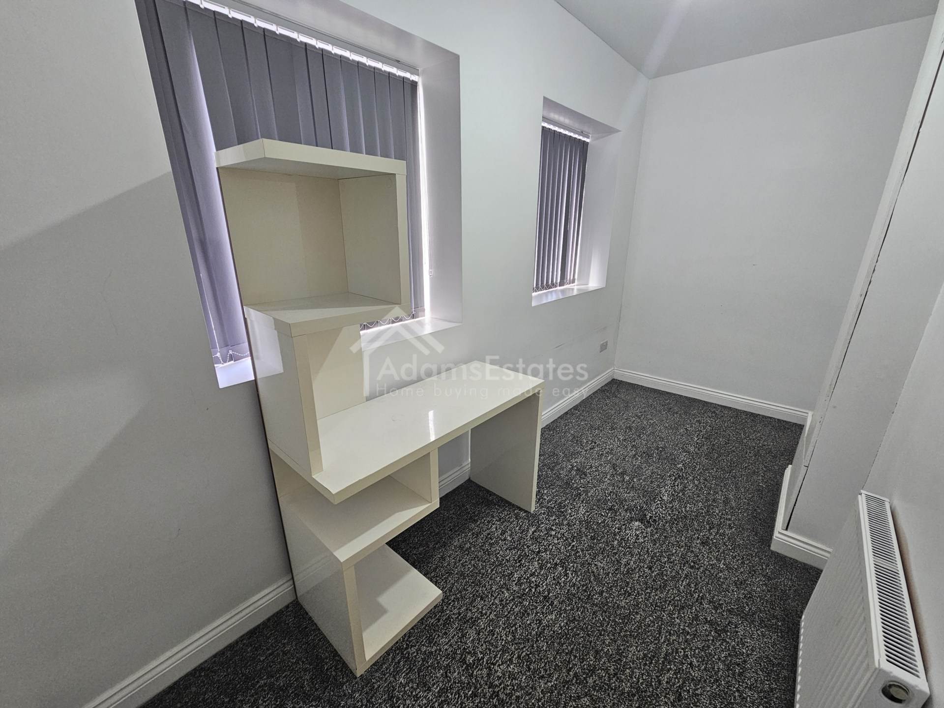 Oxford Terrace, Batley, Image 6