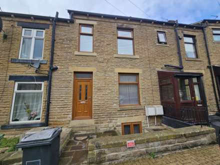 Property For Rent Oxford Terrace, Batley