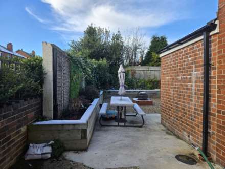 Bendigo Road, Dewsbury, Image 15