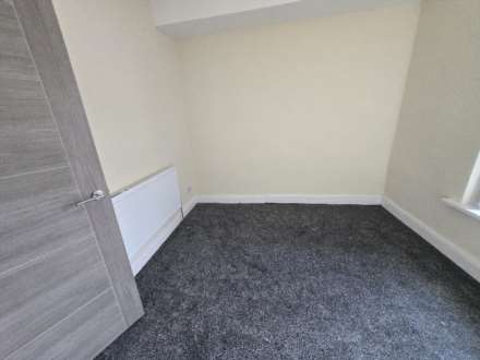 Headfield Rd, Dewsbury, Image 5