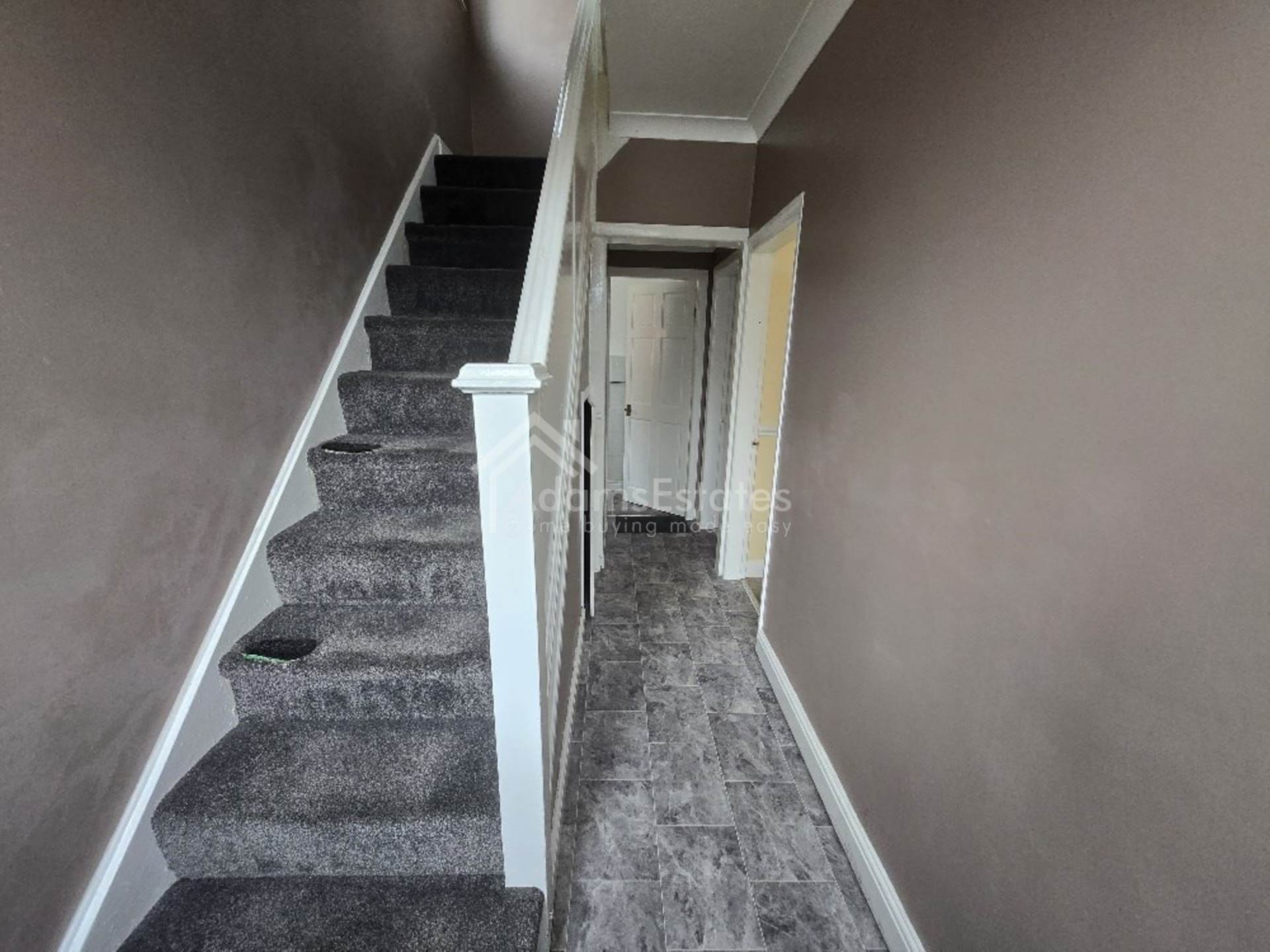 Headfield Road, Dewsbury, Image 2