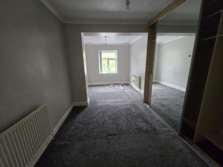 Headfield Road, Dewsbury, Image 8