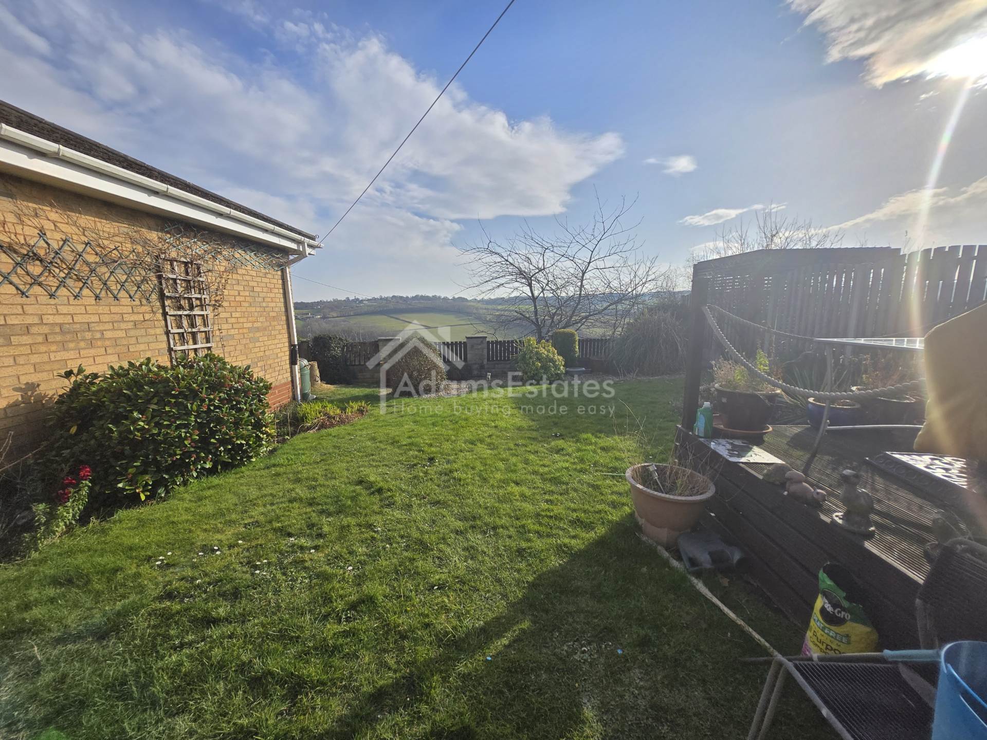 Leith Court, Dewsbury, Image 13