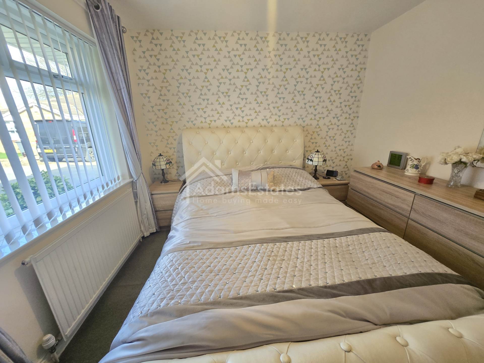 Leith Court, Dewsbury, Image 7