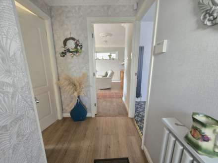 Leith Court, Dewsbury, Image 3